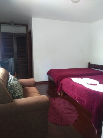 Imagen de la habitación del Hotel Pousada Marins. Foto 16