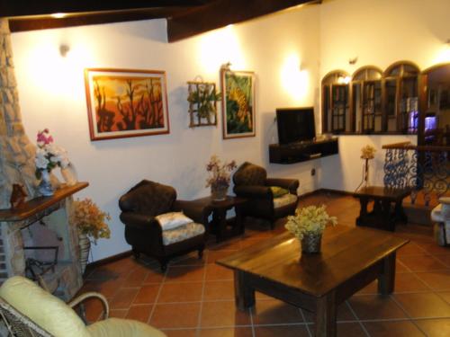 Imagen de la habitación del Hotel Pousada Martinez. Foto 8