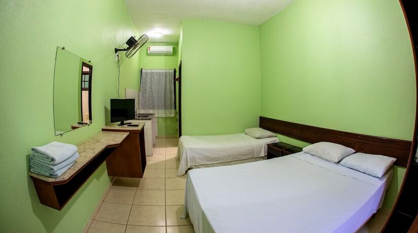 Imagen de la habitación del Hotel Pousada Marwille. Foto 15