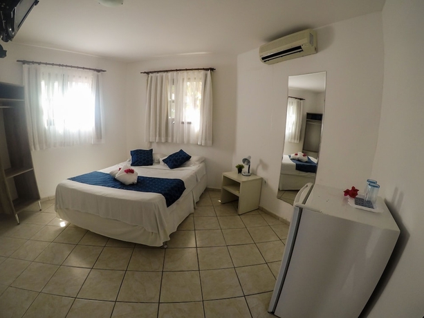 Imagen de la habitación del Hotel Pousada Mediterrânea. Foto 17