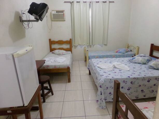 Imagen de la habitación del Hotel Pousada Mineira de Angra dos Reis. Foto 16
