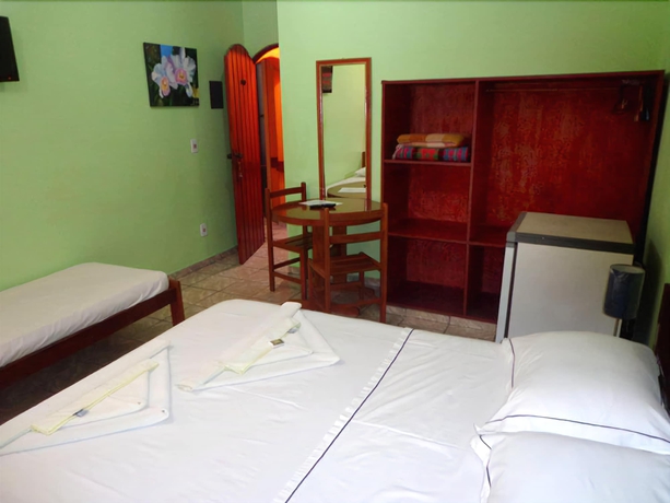 Imagen de la habitación del Hotel Pousada Miramar, Ubatuba. Foto 7