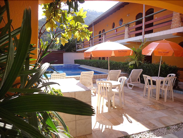 Imagen de la piscina del Hotel Pousada Miramar, Ubatuba. Foto 14
