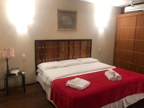 Imagen de la habitación del Hotel Pousada Mirante Do Penedo. Foto 10