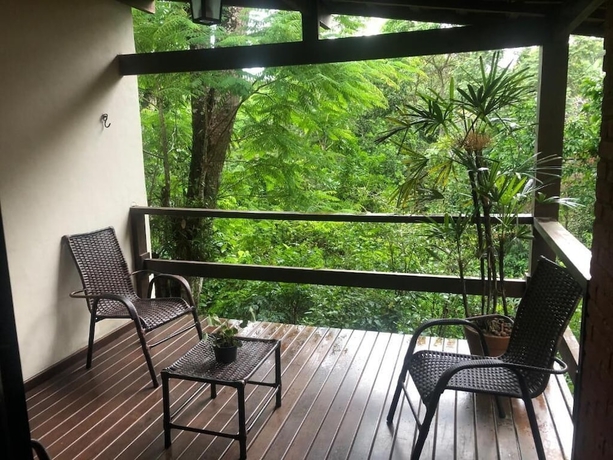 Imagen de la habitación del Hotel Pousada Mirante Do Penedo. Foto 16