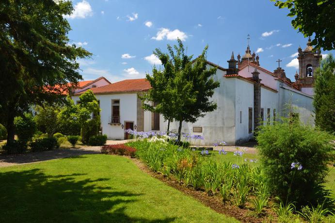 Imagen de los exteriores del Hotel Pousada Mosteiro De Guimarães - Monument. Foto 8
