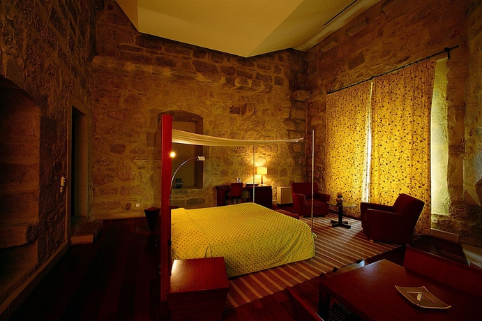 Imagen de la habitación del Hotel Pousada Mosteiro Do Crato. Foto 5