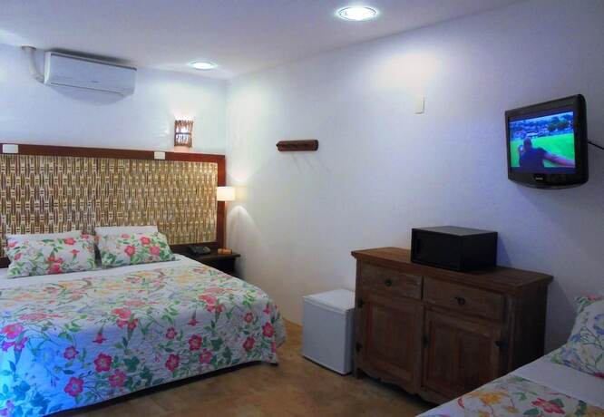 Imagen general del Hotel Pousada N&aacute;utilus, Ilhabela. Foto 11