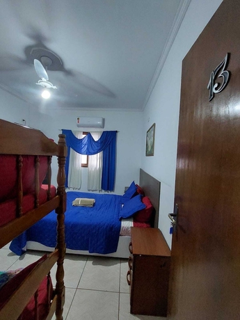 Imagen de la habitación del Hotel Pousada Nascimentos. Foto 15