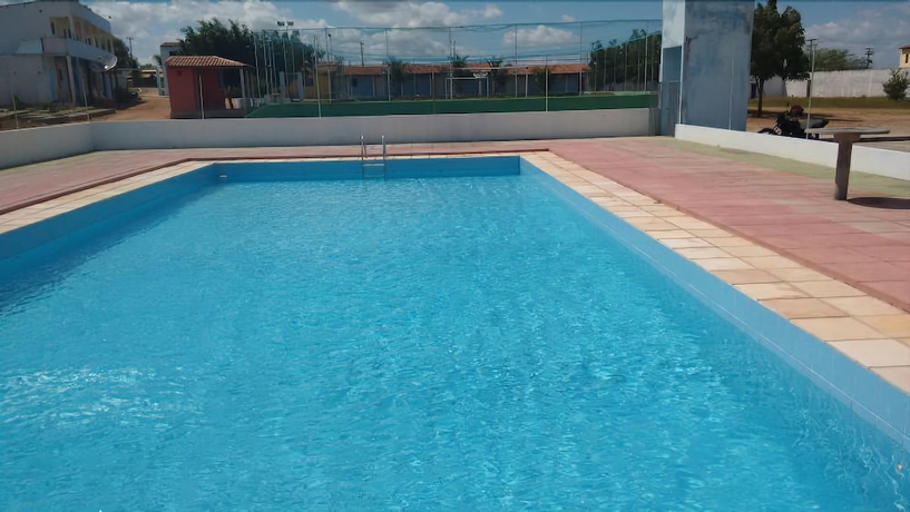 Imagen de la piscina del Hotel Pousada Nathymar. Foto 18