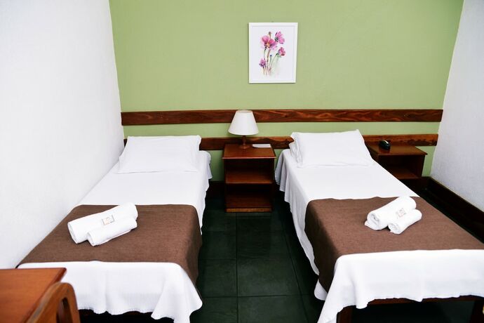 Imagen de la habitación del Hotel Pousada Oasis, Teres&oacute;polis. Foto 17