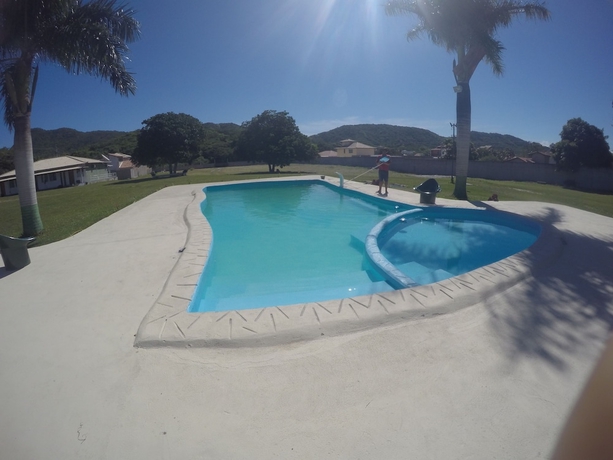 Imagen de la piscina del Hotel Pousada Ohana. Foto 14