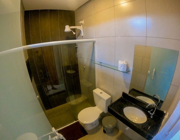 Imagen de la habitación del Hotel Pousada Ohana, Tamandar&eacute;. Foto 10