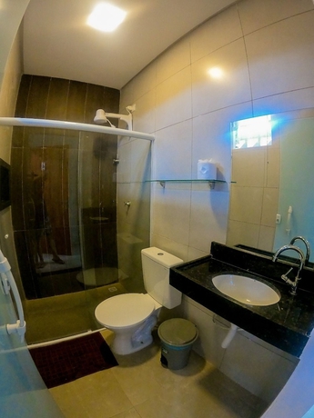 Imagen de la habitación del Hotel Pousada Ohana, Tamandar&eacute;. Foto 11