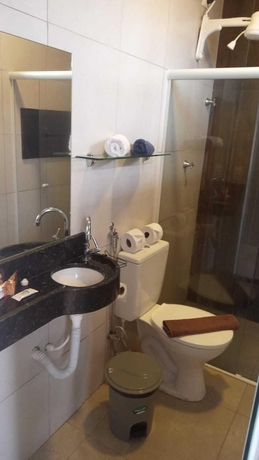 Imagen de la habitación del Hotel Pousada Ohana, Tamandar&eacute;. Foto 12