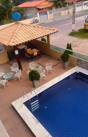 Imagen de la piscina del Hotel Pousada Ohana, Tamandar&eacute;. Foto 14