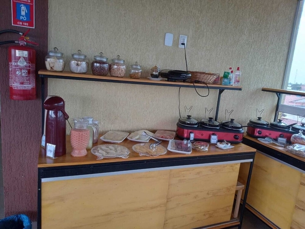 Imagen del bar/restaurante del Hotel Pousada Ohana, Tamandar&eacute;. Foto 3