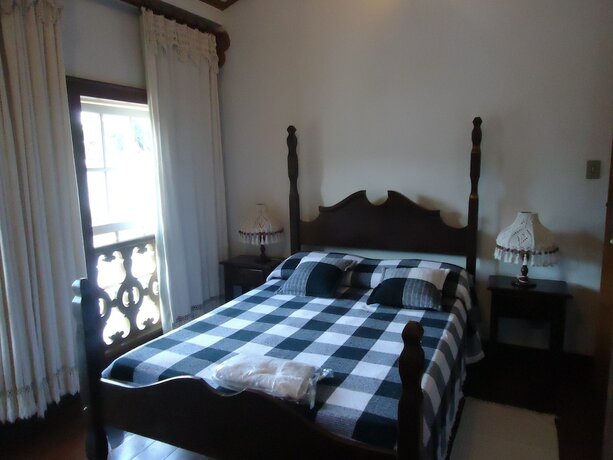 Imagen de la habitación del Hotel Pousada Padre Toledo. Foto 11