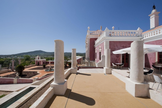 Imagen de los exteriores del Hotel Pousada Pal&aacute;cio De Est&oacute;i. Foto 9