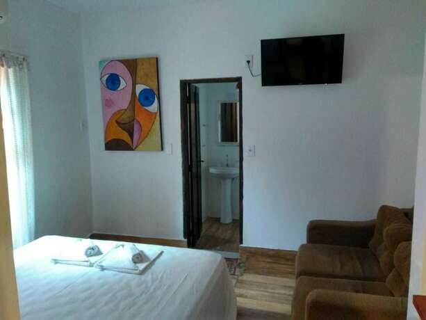 Imagen general del Hotel Pousada Papaya, Ubatuba. Foto 2