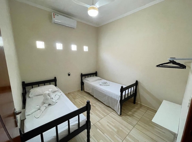 Imagen de la habitación del Hotel Pousada Papito Ubatuba - Praia Perequ&ecirc;-a&ccedil;u. Foto 13