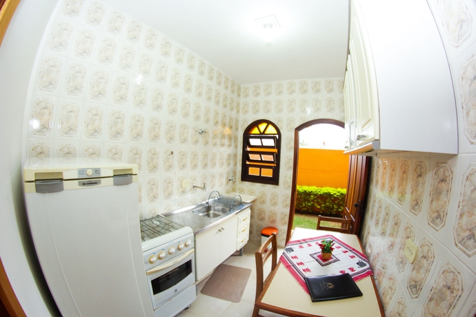 Imagen de la habitación del Hotel Pousada Paradise, Caraguatatuba. Foto 4