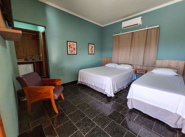 Imagen de la habitación del Hotel Pousada Parque das &Aacute;guas. Foto 13