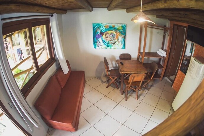 Imagen de la habitación del Hotel Pousada P&eacute; Na Areia. Foto 17