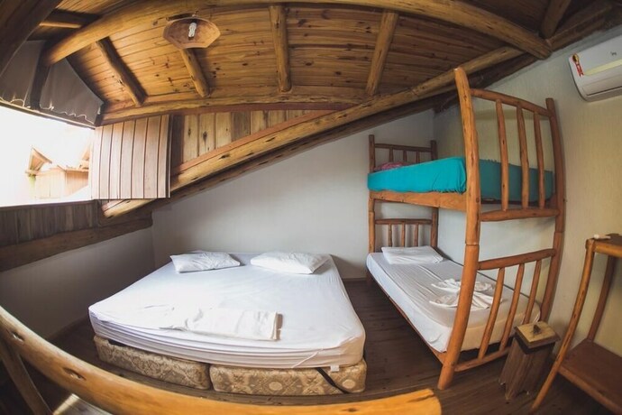 Imagen de la habitación del Hotel Pousada P&eacute; Na Areia. Foto 36