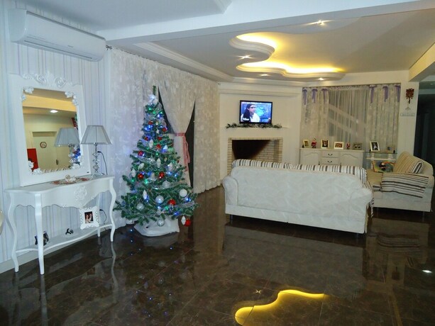 Imagen de los interiores del Hotel Pousada Perfume De Canela. Foto 37