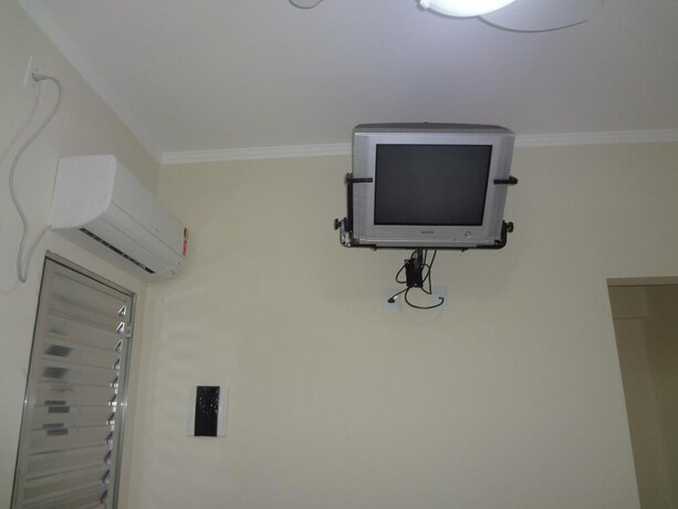 Imagen de la habitación del Hotel Pousada Pg One. Foto 18