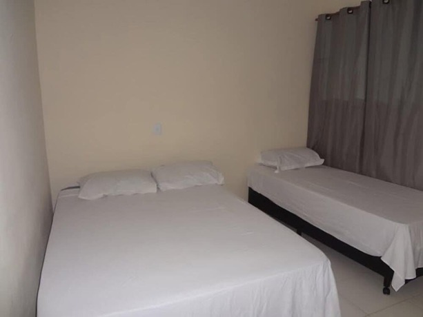 Imagen de la habitación del Hotel Pousada Pg One. Foto 29