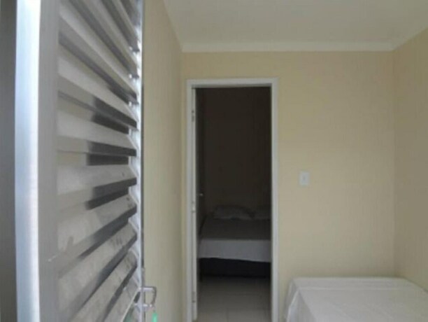 Imagen de la habitación del Hotel Pousada Pg One. Foto 34