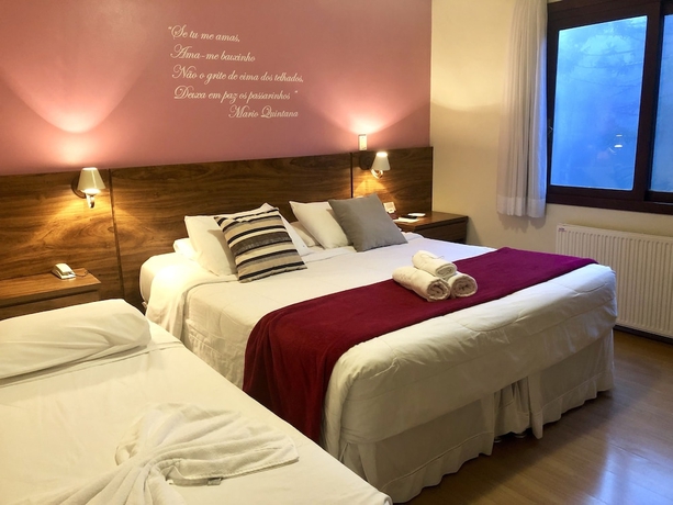 Imagen de la habitación del Hotel Pousada Pinh&atilde;o E Poesia. Foto 6