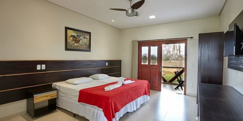 Imagen de la habitación del Hotel Pousada Piuval. Foto 23