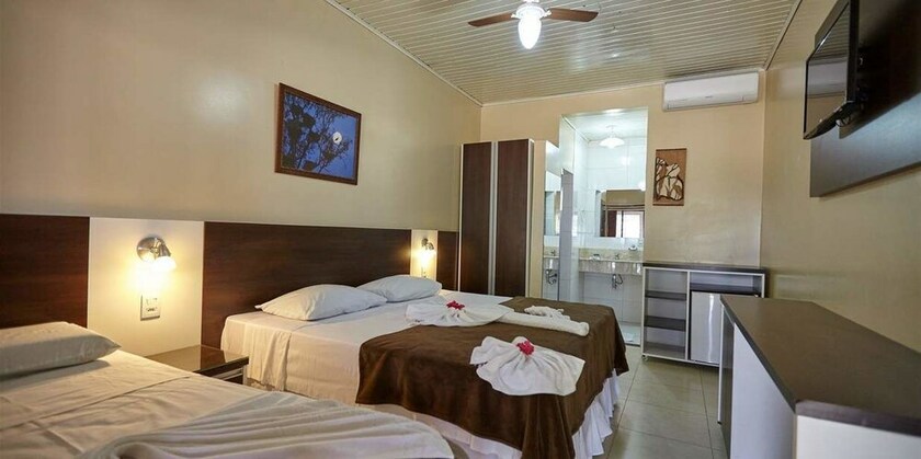 Imagen de la habitación del Hotel Pousada Piuval. Foto 24