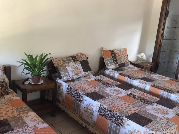 Imagen de la habitación del Hotel Pousada Ponta da Baleia. Foto 15