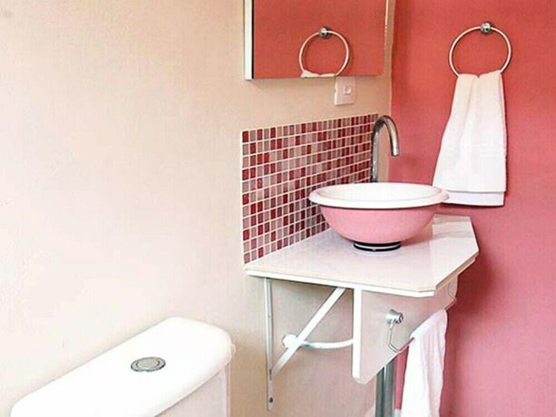 Imagen de la habitación del Hotel Pousada Porto Para&iacute;so. Foto 26