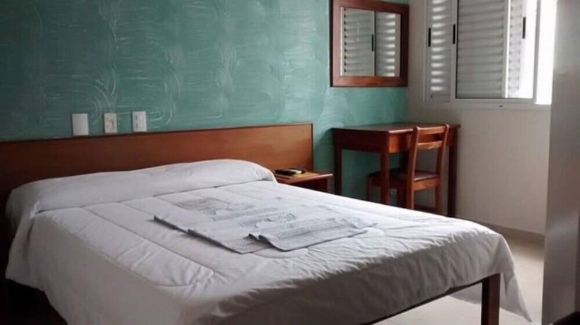 Imagen de la habitación del Hotel Pousada Porto do Itagu&aacute;. Foto 18