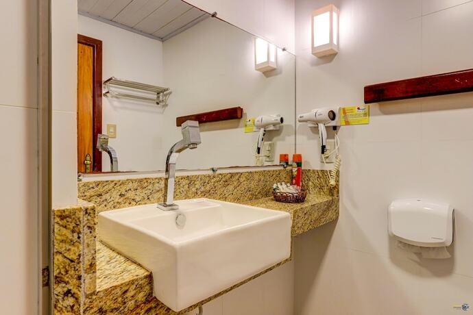 Imagen general del Hotel Pousada Praia Bela. Foto 11