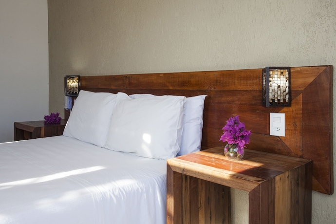 Imagen de la habitación del Hotel Pousada Praia Jo&atilde;o Fernandes. Foto 7