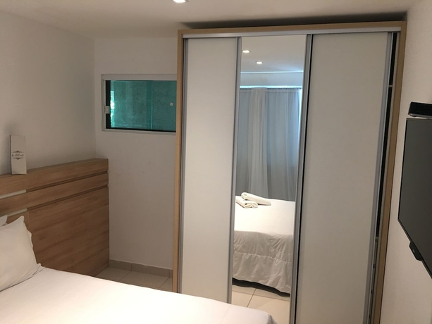 Imagen de la habitación del Hotel Pousada Praia Jo&atilde;o Fernandes. Foto 8