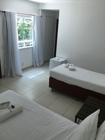 Imagen de la habitación del Hotel Pousada Praia Jo&atilde;o Fernandes. Foto 9