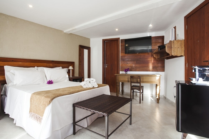 Imagen de la habitación del Hotel Pousada Praia Jo&atilde;o Fernandes. Foto 17
