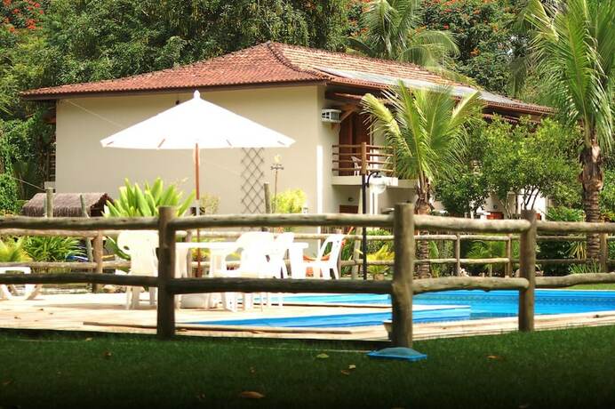 Imagen general del Hotel Pousada Praia de Itamambuca, Ubatuba. Foto 5