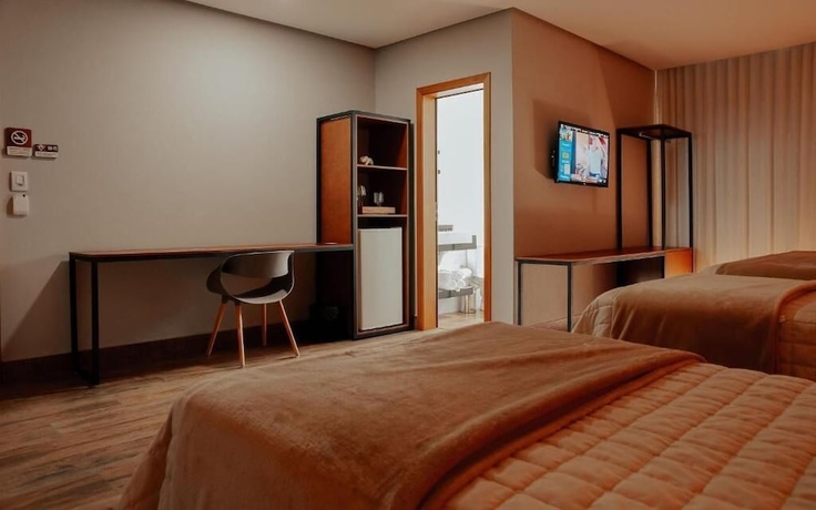 Imagen de la habitación del Hotel Pousada Quinta dos Cabe&ccedil;as. Foto 2