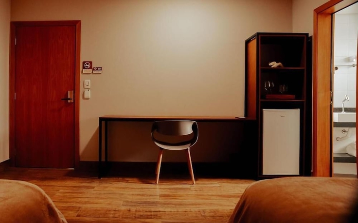 Imagen de la habitación del Hotel Pousada Quinta dos Cabe&ccedil;as. Foto 3