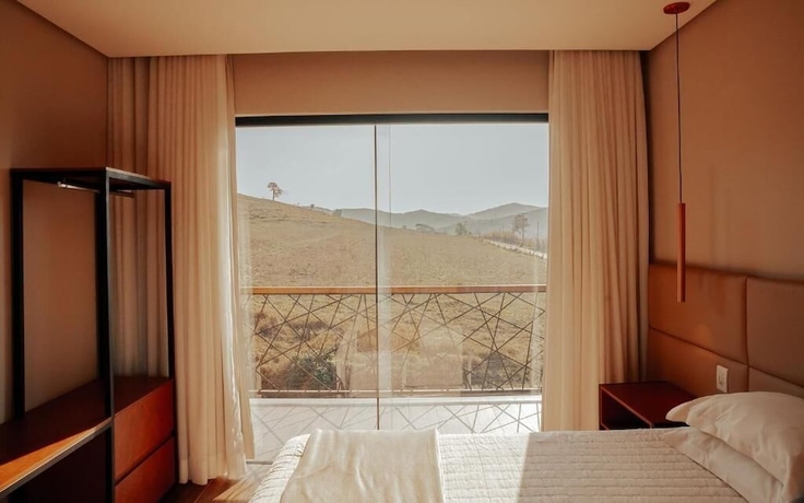 Imagen de la habitación del Hotel Pousada Quinta dos Cabe&ccedil;as. Foto 14