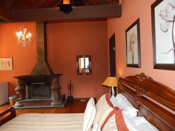 Imagen de la habitación del Hotel Pousada Quinta dos P&aacute;ssaros. Foto 18