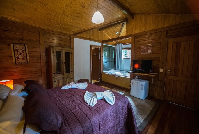 Imagen de la habitación del Hotel Pousada Quinta dos P&aacute;ssaros. Foto 20